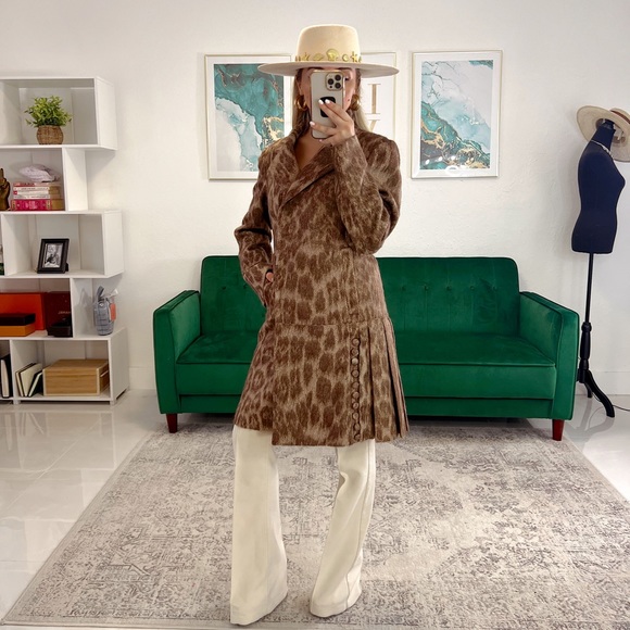PRADA $2,695 Animal Print Wool Blend Coat - Picture 4 of 12